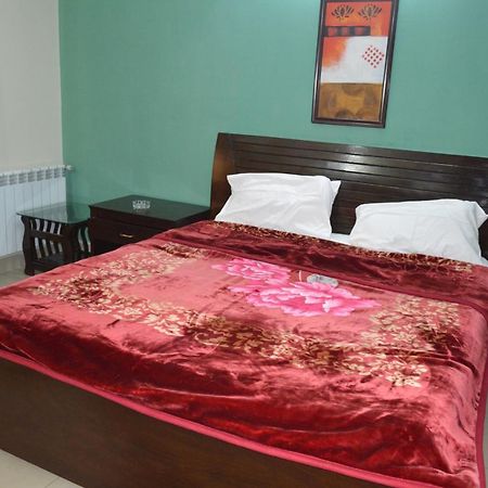 Tourist Hub Islamabad B&B 외부 사진