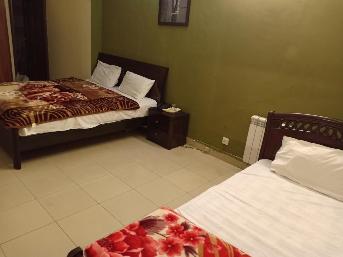 Tourist Hub Islamabad B&B 외부 사진