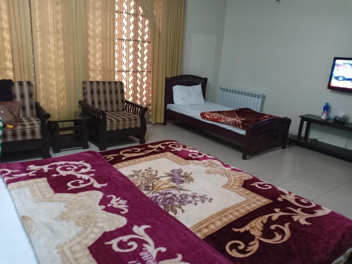 Tourist Hub Islamabad B&B 외부 사진