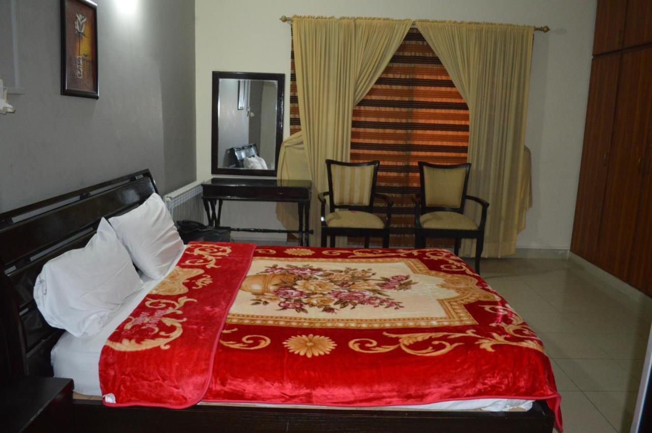 Tourist Hub Islamabad B&B 외부 사진