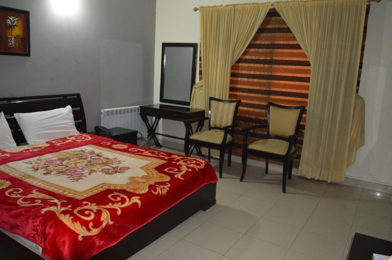 Tourist Hub Islamabad B&B 외부 사진