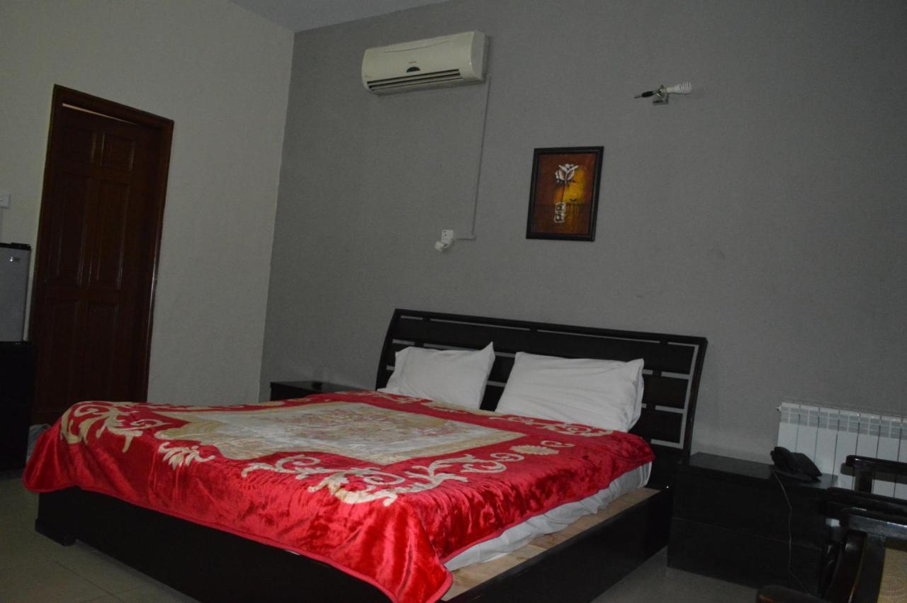 Tourist Hub Islamabad B&B 외부 사진