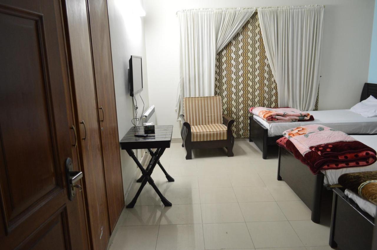 Tourist Hub Islamabad B&B 외부 사진